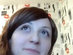 Aranfull shows her pussy