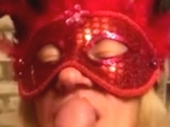 Je suce et je n en perd pas une goute