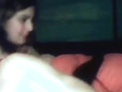 I touch my curves in amateur masturbate video clip