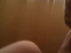 Sucking for a facial cumshot