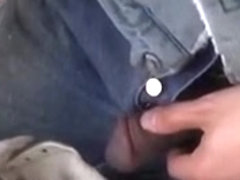 Urinate Playground: SPLASH on Chucks