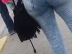 Loirinha gostosa no ponto