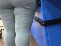 Candid culonas bonitas en grey leggings