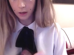 DH Makeup Tutorial Long Nails 2