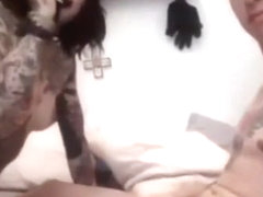 Sexy tattoed couple live sex on Kakaducams