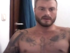 guy on cam 267