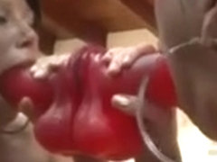 Big booty hoes suck toys