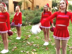 Milf Sixtynining Cheerleading Stepdaughter