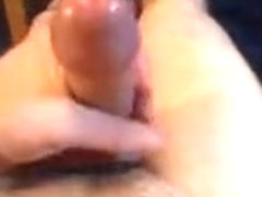 Horny as hell wank of and squirt that jizz!