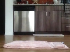 DelightfulHug: Dildo squirtshow