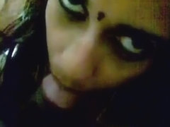 Horny homemade shaved pussy, bedroom, indian couple adult video