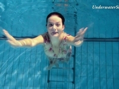 UnderwaterShow Video: Edwige