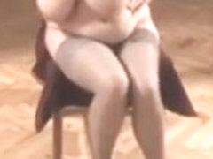 MILF maduro com grandes seios