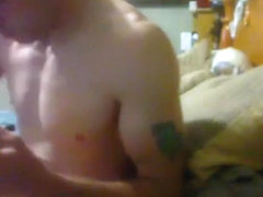 bmurray13kc amateur record on 05/11/15 10:06 from Chaturbate