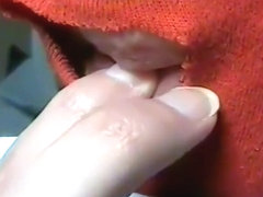 Female hand fetish fingers sucking licking nails biting fille suce lèche