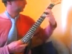 trying out my new Guitar xoxo