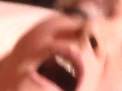 Mature realtor sell the house and give her ass