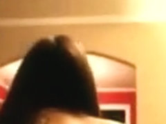 Cette jeune nana trompe boy mec avec boy meilleur ami