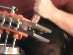 Iliff mashes vidar's balls