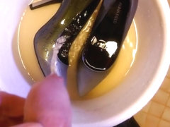 Pissing in wifes stiletto high heels over and over again
