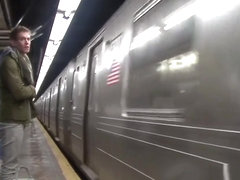 Sucking BBC in a motel 2